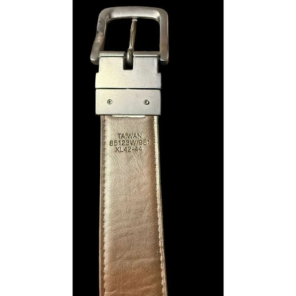 Mossy Oak Mens Blades Waterfowl Reversible Belt XL (42-44) Bottle Opener